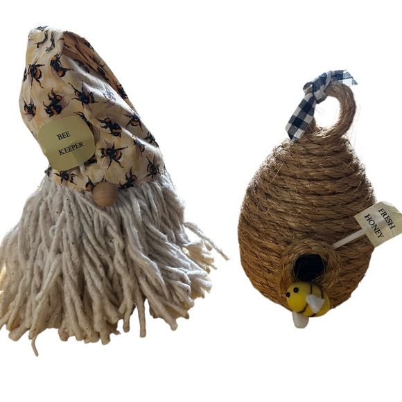 Other - Bee Keeper Gnome and Beehive Decor Set